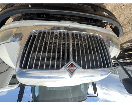 INTERNATIONAL 4400 Hood