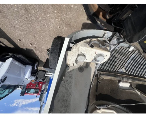INTERNATIONAL 4400 Hood