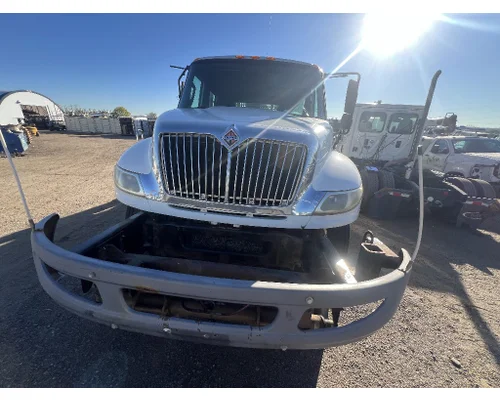 INTERNATIONAL 4400 Hood
