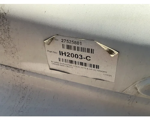 INTERNATIONAL 4400 Hood