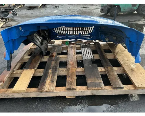 INTERNATIONAL 4400 Hood