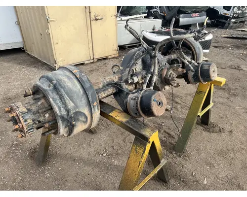 INTERNATIONAL 4400 Hub