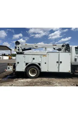 INTERNATIONAL 4400 Hub
