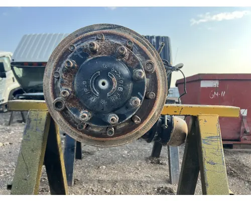 INTERNATIONAL 4400 Hub