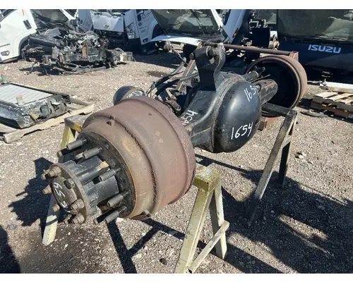 INTERNATIONAL 4400 Hub