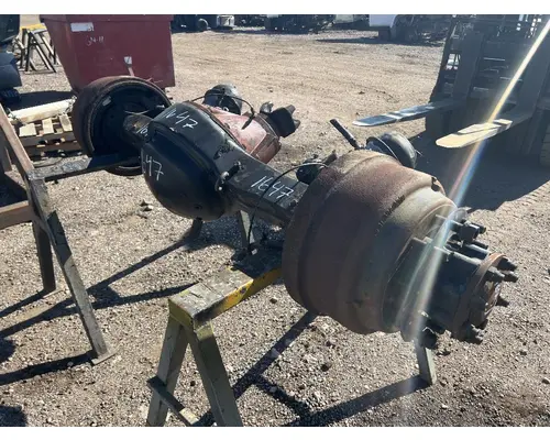 INTERNATIONAL 4400 Hub