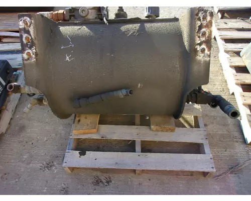 INTERNATIONAL 4400 Hydraulic Tank