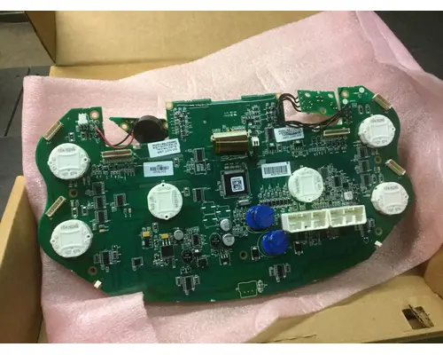 INTERNATIONAL 4400 Instrument Cluster