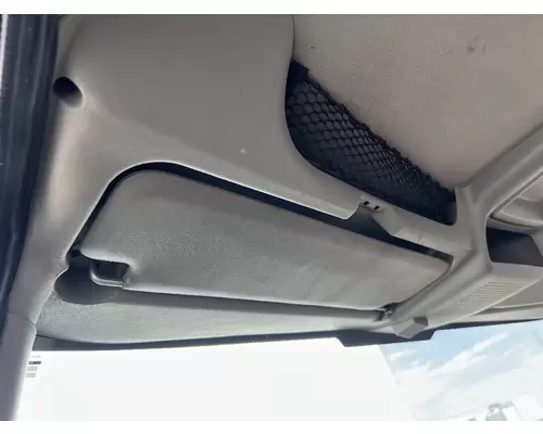 INTERNATIONAL 4400 Interior Sun Visor