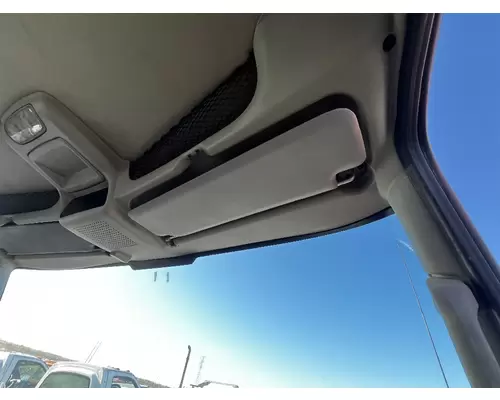 INTERNATIONAL 4400 Interior Sun Visor