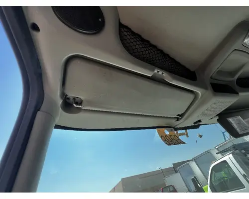 INTERNATIONAL 4400 Interior Sun Visor