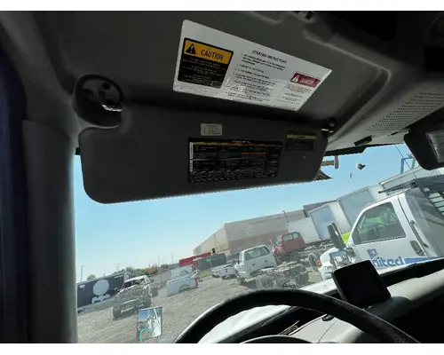 INTERNATIONAL 4400 Interior Sun Visor