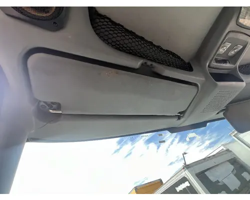 INTERNATIONAL 4400 Interior Sun Visor