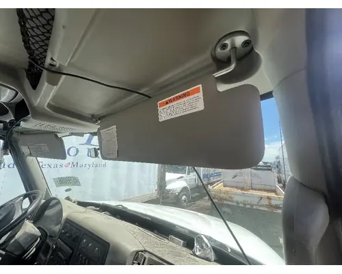 INTERNATIONAL 4400 Interior Sun Visor