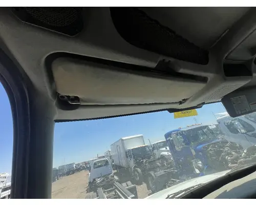 INTERNATIONAL 4400 Interior Sun Visor