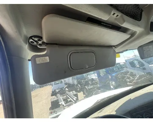 INTERNATIONAL 4400 Interior Sun Visor