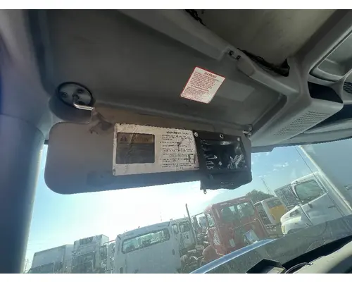 INTERNATIONAL 4400 Interior Sun Visor