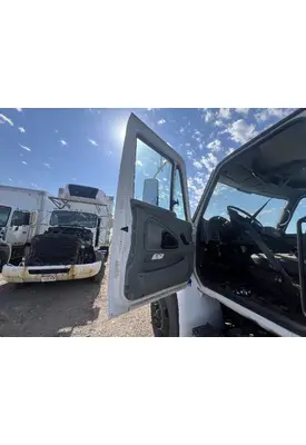 INTERNATIONAL 4400 Interior Sun Visor
