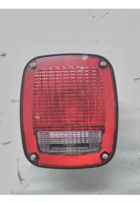 INTERNATIONAL 4400 Lamp, Tail