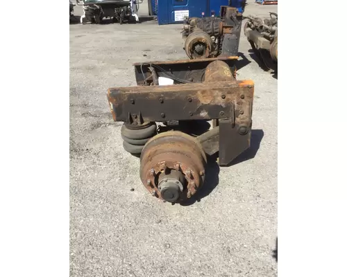 INTERNATIONAL 4400 Lift Axle