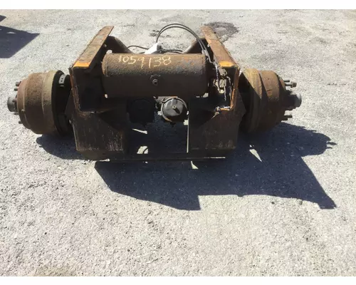 INTERNATIONAL 4400 Lift Axle