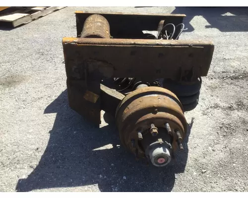 INTERNATIONAL 4400 Lift Axle