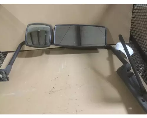 INTERNATIONAL 4400 MIRROR ASSEMBLY CABDOOR