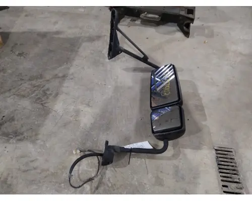INTERNATIONAL 4400 MIRROR ASSEMBLY CABDOOR