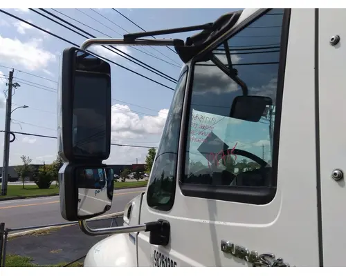 INTERNATIONAL 4400 MIRROR ASSEMBLY CABDOOR