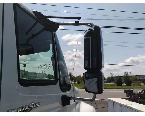 INTERNATIONAL 4400 MIRROR ASSEMBLY CABDOOR