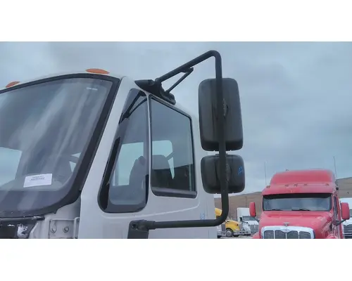 INTERNATIONAL 4400 MIRROR ASSEMBLY CABDOOR