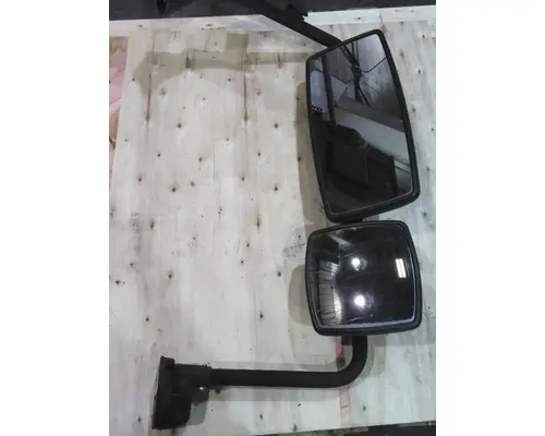 INTERNATIONAL 4400 MIRROR ASSEMBLY CABDOOR