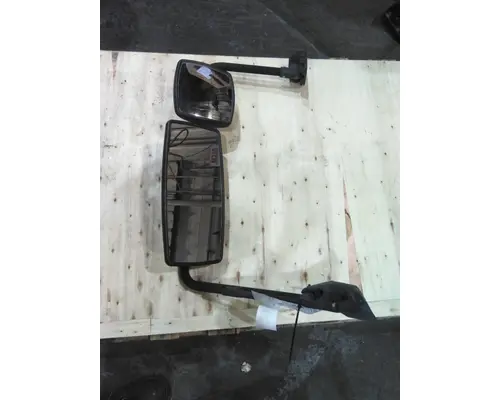 INTERNATIONAL 4400 MIRROR ASSEMBLY CABDOOR