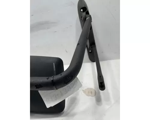 INTERNATIONAL 4400 Mirror (Side View)
