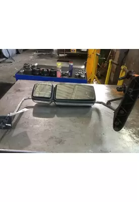 INTERNATIONAL 4400 Mirror (Side View)