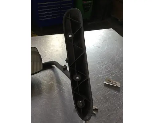 INTERNATIONAL 4400 Mirror (Side View)