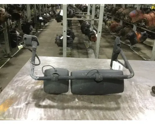 INTERNATIONAL 4400 Mirror (Side View)