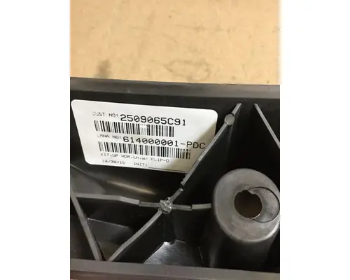 INTERNATIONAL 4400 Mirror (Side View)