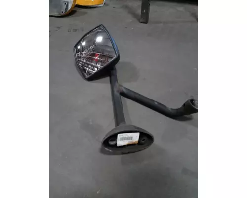 INTERNATIONAL 4400 Mirror (Side View)