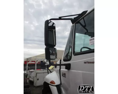 INTERNATIONAL 4400 Mirror (Side View)