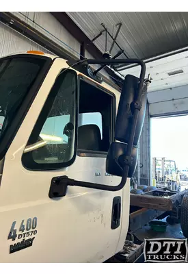 INTERNATIONAL 4400 Mirror (Side View)