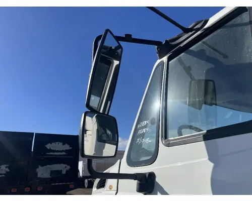 INTERNATIONAL 4400 Mirror (Side View)