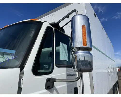 INTERNATIONAL 4400 Mirror (Side View)