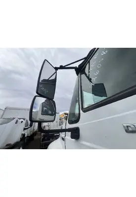 INTERNATIONAL 4400 Mirror (Side View)