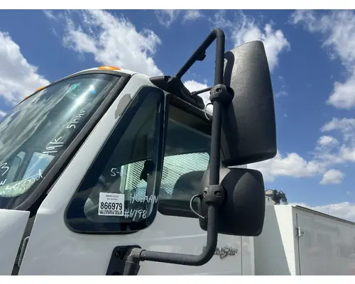 INTERNATIONAL 4400 Mirror (Side View)
