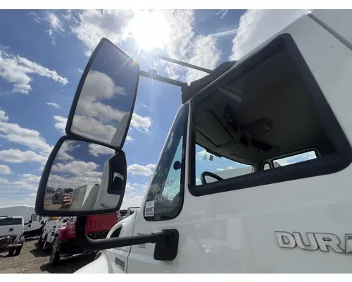 INTERNATIONAL 4400 Mirror (Side View)