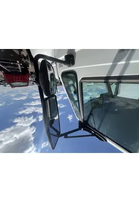 INTERNATIONAL 4400 Mirror (Side View)
