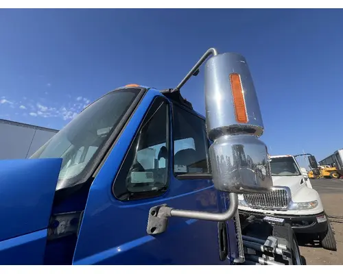 INTERNATIONAL 4400 Mirror (Side View)