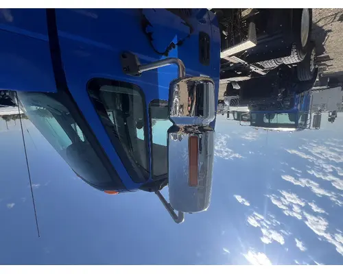 INTERNATIONAL 4400 Mirror (Side View)