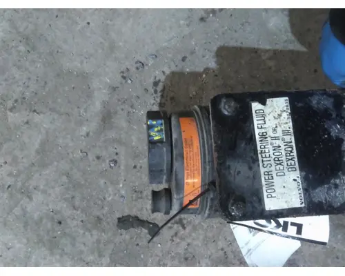 INTERNATIONAL 4400 POWER STEERING RESERVOIR